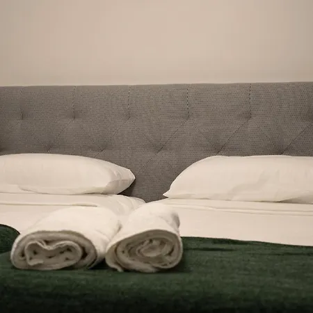 Apartamento Lugar Especial, Gran Patio, Junto Al Ayuntamiento *