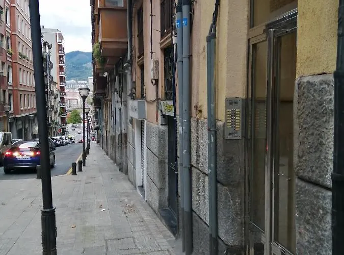 Apartment Lugar Especial, Gran Patio, Junto Al Ayuntamiento Bilbao